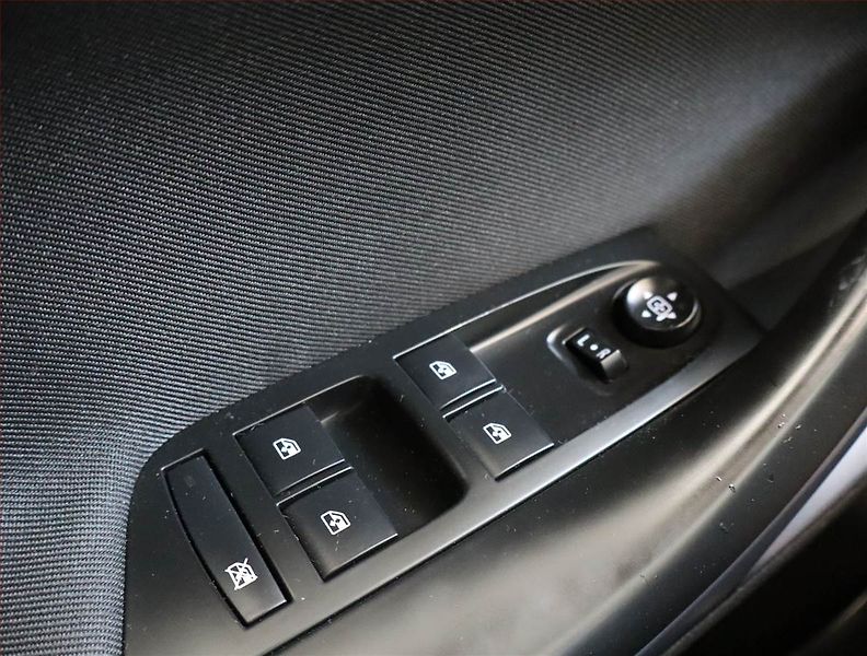 Opel Astra (2017) 1.6 CDTI, Serv.kniha, Tempomat - fotka 19 z 20