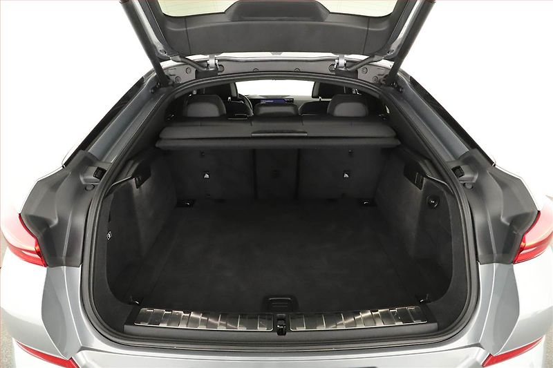 BMW X6 (2025) xDrive40d, M PAKET, VZDUCH - fotka 19 z 20