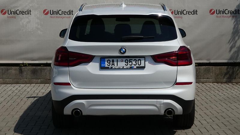 BMW X3 3.0 xDrive30d Advantage AT - fotka 4 z 26