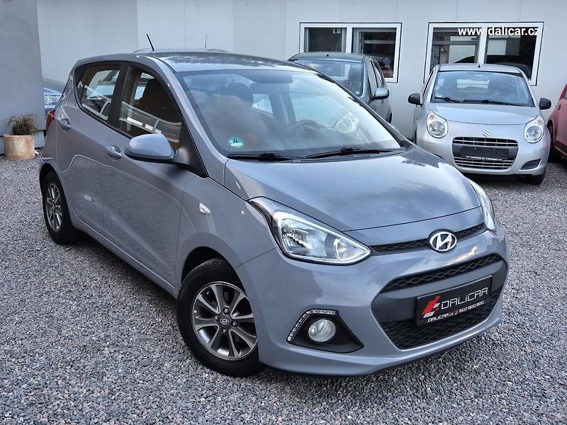 Hyundai i10 (2013) 1.2i 64 KW Klima FIFA Edice - fotka 4 z 53