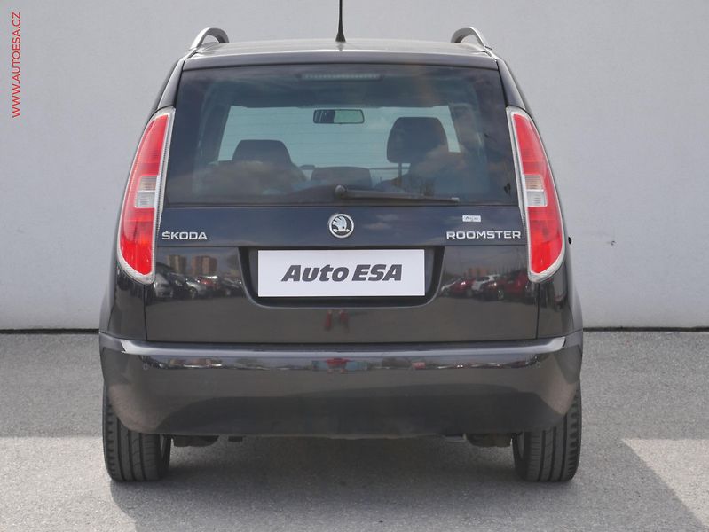 Škoda Roomster (2014) 1.2TSi, Ambiente - fotka 5 z 16