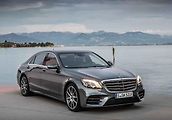 Svolávací akci neunikla ani vlajková loď Mercedesu