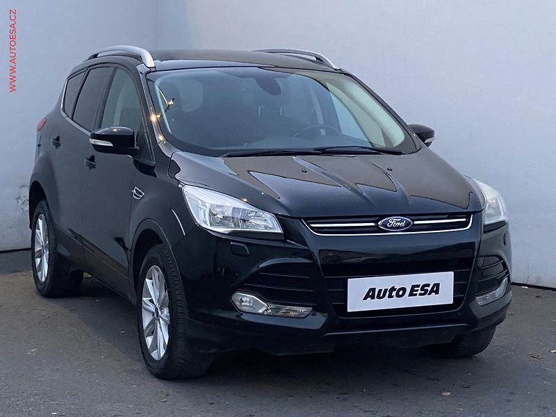 Ford Kuga (2015) 2.0 TDCi 4X4, Titanium, TZ - fotografie inzerátu