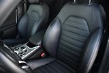 Alfa Romeo Giulia 2,0T 16V 206kW AT8-Q4 VELOCE - náhled 11