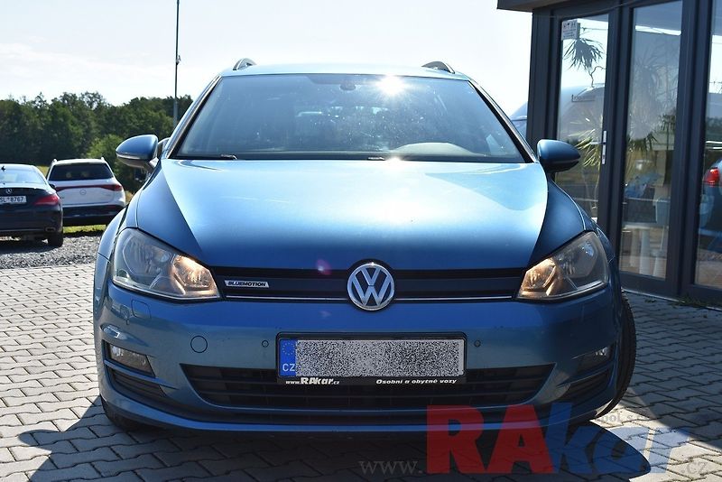 Volkswagen Golf (2015) Comfortline 1,6 TDI - fotka 5 z 41