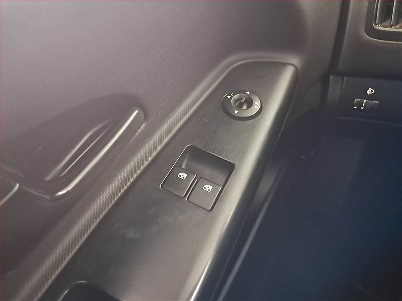 Kia Ceed (2010) 1.4 CVVT, Park. senzory - fotka 14 z 14