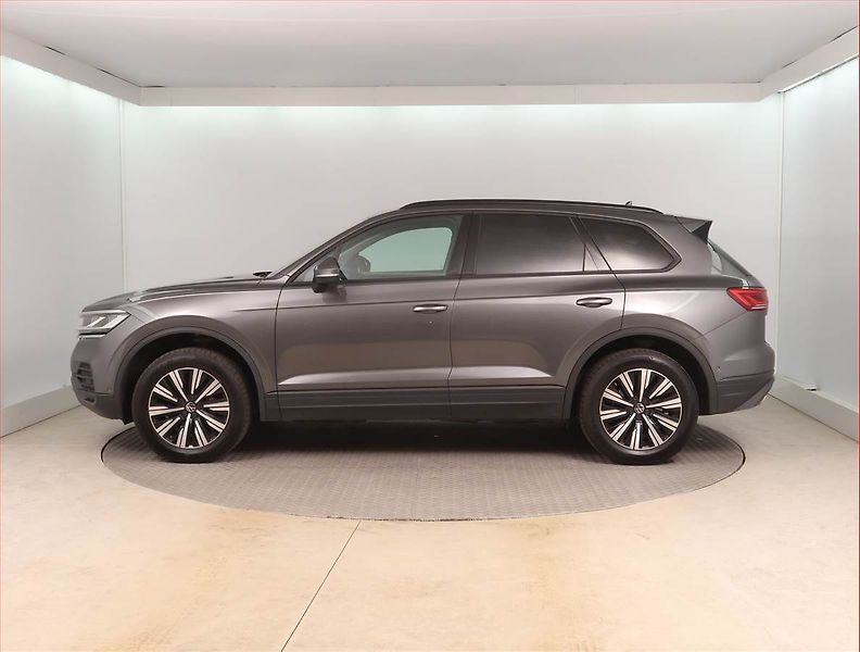 Volkswagen Touareg (2024) 3.0 TDI - fotka 3 z 17
