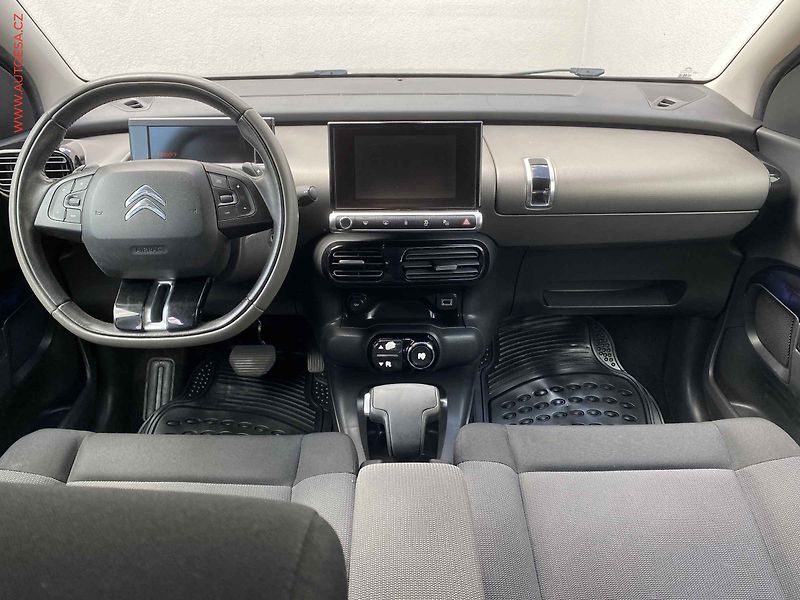 Citroën C4 Cactus (2014) 1.6HDi, ČR, AT, navi, park - fotka 8 z 17