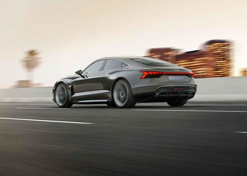 Audi e-tron GT Concept