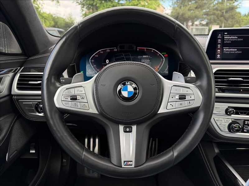 BMW Řada 7 740D Long Individual - fotka 13 z 46