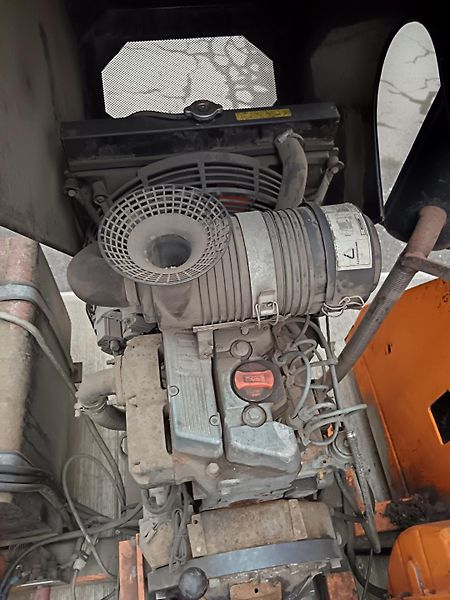 (2008) Sypač Syko 6M inert Thermo - fotka 4 z 8