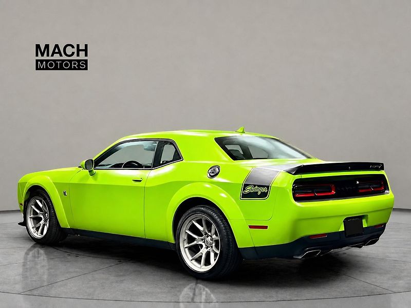 Dodge Challenger Scat Pack 6,4 HEMI Swinger - fotka 2 z 10