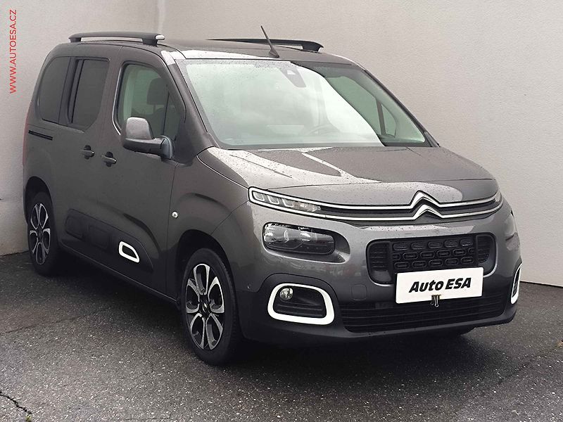 Citroën Berlingo (2019) 1.5HDi, SHINE, panor, navi - fotografie inzerátu