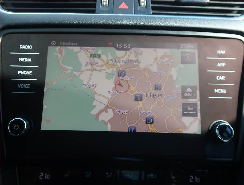 Škoda Octavia (2019) 1.5 TSI, Serv.kniha, Navi - fotka 13 z 17