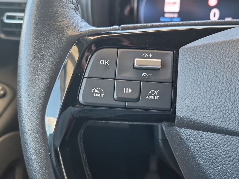 Toyota ProAce City Verso Family  1.5L 130 - 6 MT  Famil - fotka 14 z 26