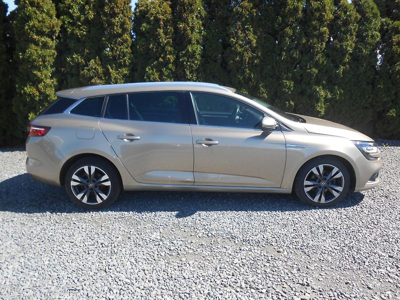 Renault Mégane dci,automat,FULL LED, - fotka 4 z 40
