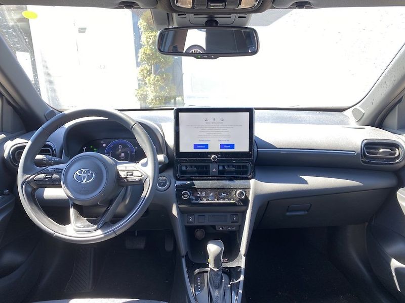 Toyota Yaris Cross 1.5HEV, ČR-1m, Style, DPH - fotka 10 z 13