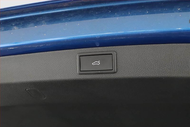 Škoda Karoq (2025) 1.5 TSI, Drive, Matrix FullLed - fotka 16 z 16