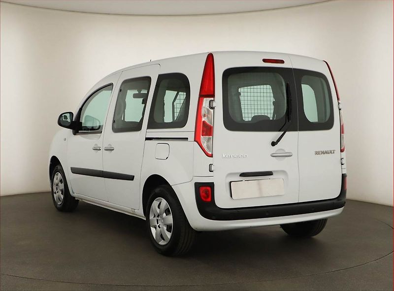Renault Kangoo (2021) Zen 1.5 dCi, 5Míst, ČR, 1Maj - fotka 4 z 11