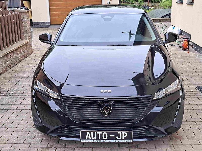 Peugeot 308 (2022) 1,2 PT EAT8 LED ALLURE - fotka 7 z 18