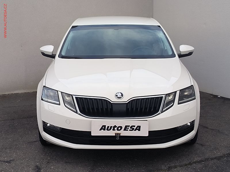 Škoda Octavia (2019) 1.6 TDi, ČR - fotka 2 z 20