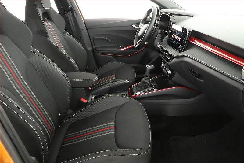 Škoda Fabia (2025) 1.0 TSI, MONTE CARLO, AUTOMAT - fotka 7 z 17