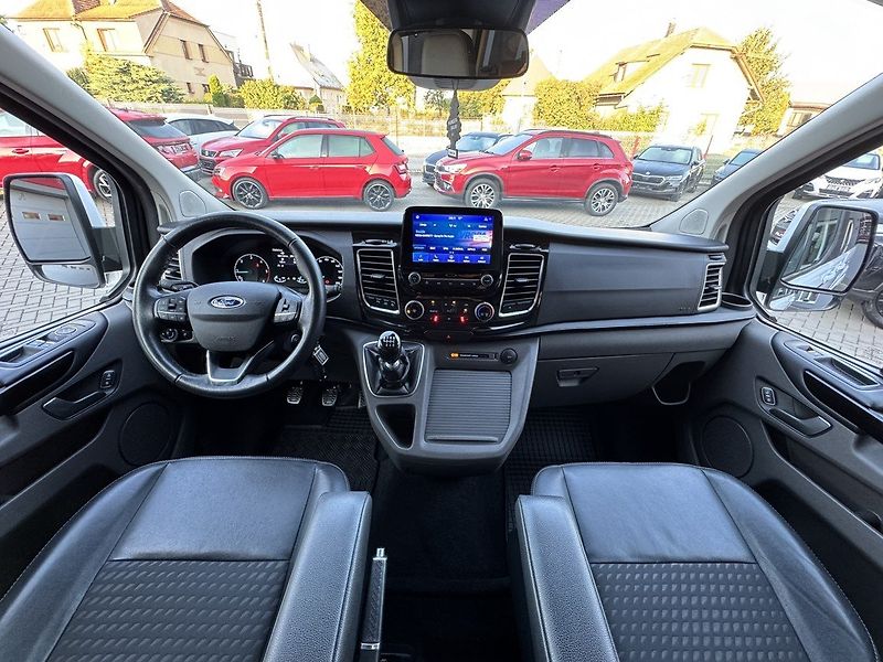 Ford Tourneo Custom (2022) 2.0EcoBlue Xenony Navi Kamera - fotka 6 z 49
