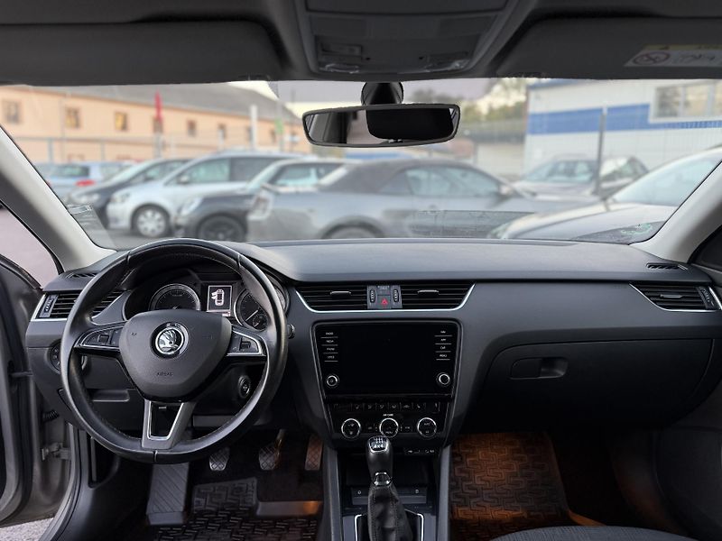 Škoda Octavia 2.0 Tdi, 110kw, 4x4, manual,ČR - fotka 9 z 15