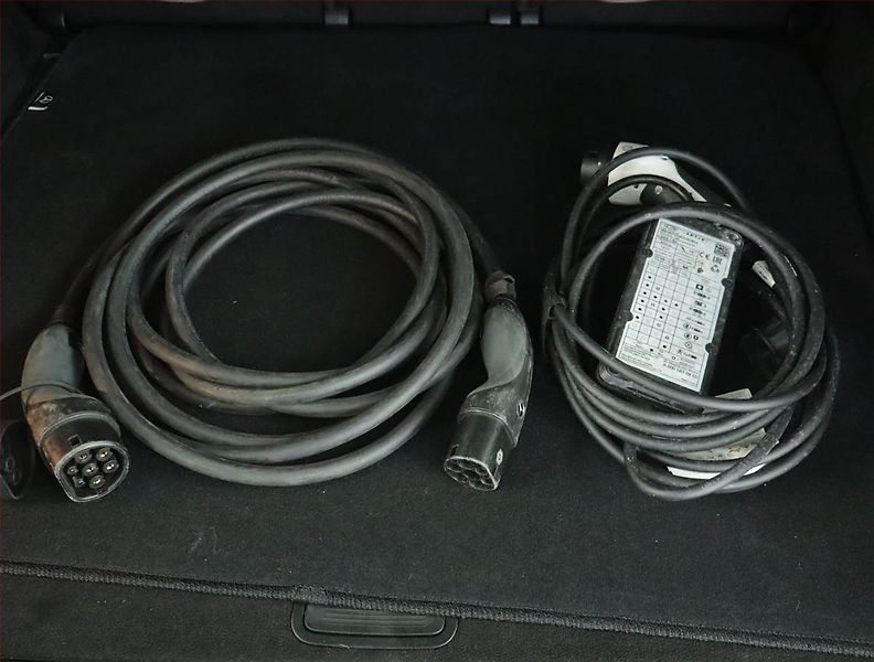 Mercedes-Benz EQB (2022) 250, SoH 98% - fotka 23 z 23