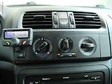 Škoda Fabia (2012) 1.6 TDi, Ambiente, park - náhled 15