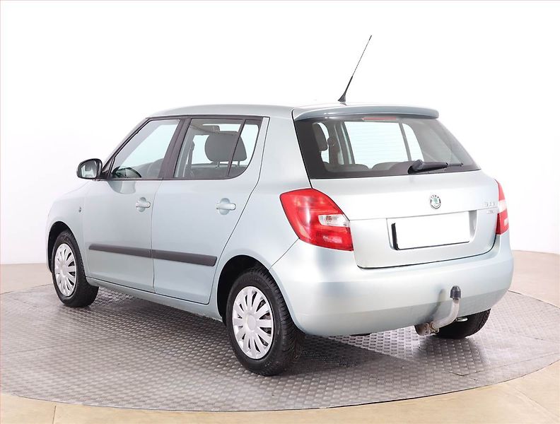Škoda Fabia (2011) 1.2 TSI, Serv.kniha - fotka 4 z 14