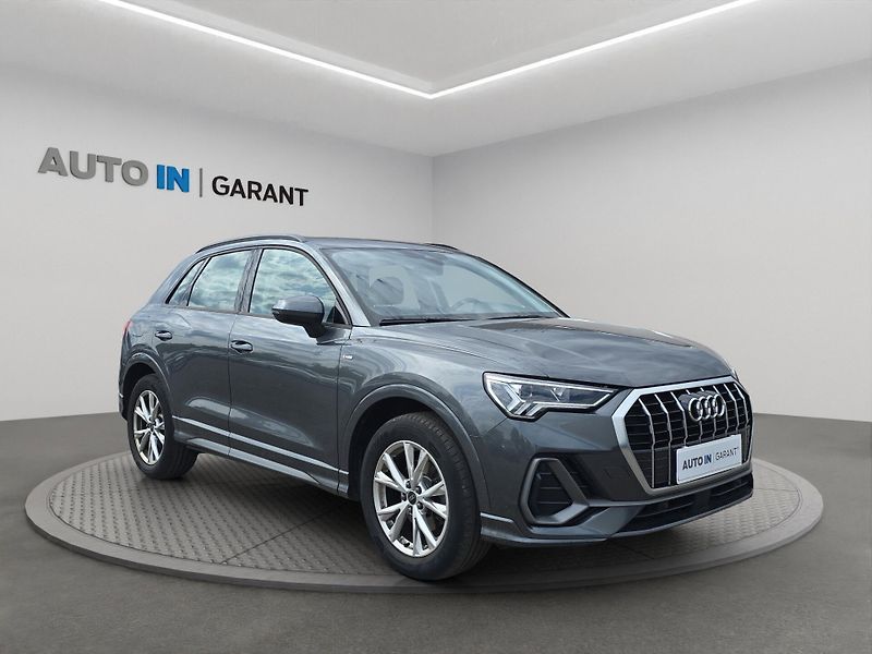 Audi Q3 (2021) S-Line 1.5 TFSi 110kw, ČR - fotka 3 z 26