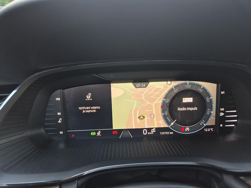 Škoda Octavia (2023) Combi Scout TDi 147kw DSG 4x4 - fotka 33 z 50