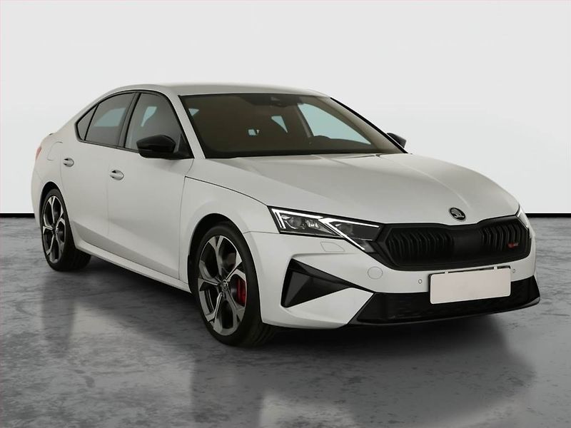 Škoda Octavia (2024) RS 2.0 TSI, RS, Navigace - fotka 1 z 20