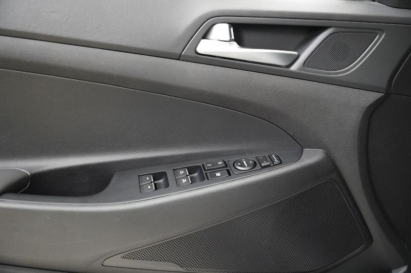 Hyundai Tucson - fotka 12 z 24