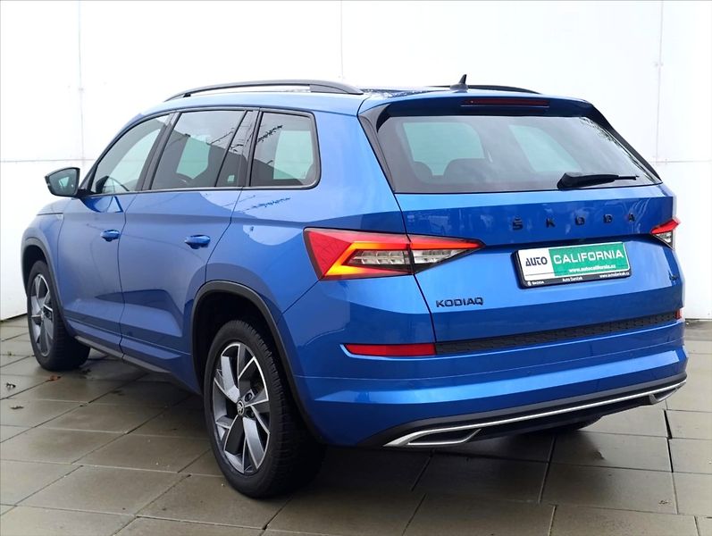 Škoda Kodiaq 2,0 TDi DSG 4x4 Kamera Tažné - fotka 10 z 38