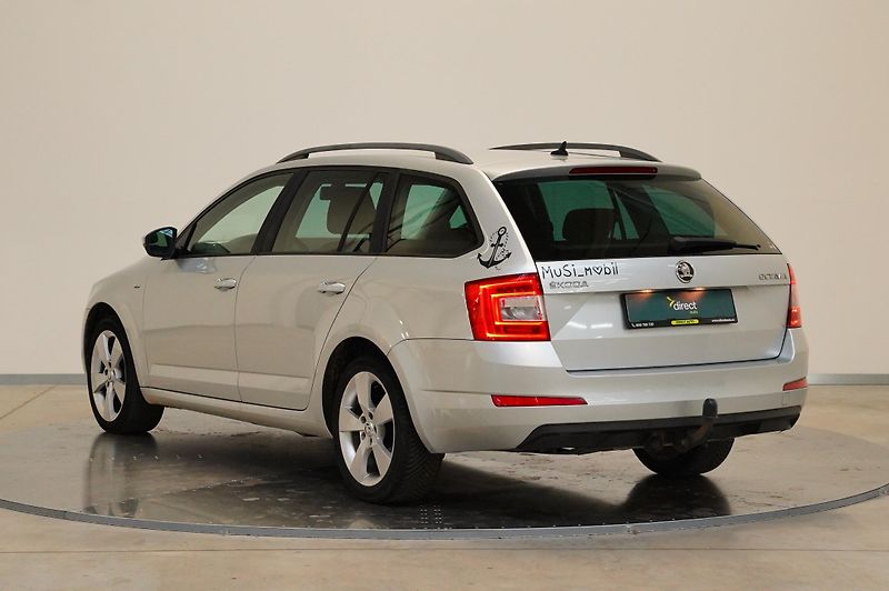 Škoda Octavia - fotka 4 z 6