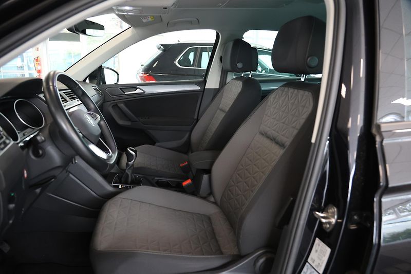 Volkswagen Tiguan (2023) 2.0TDI Navi LED Tažné LED - fotka 11 z 24
