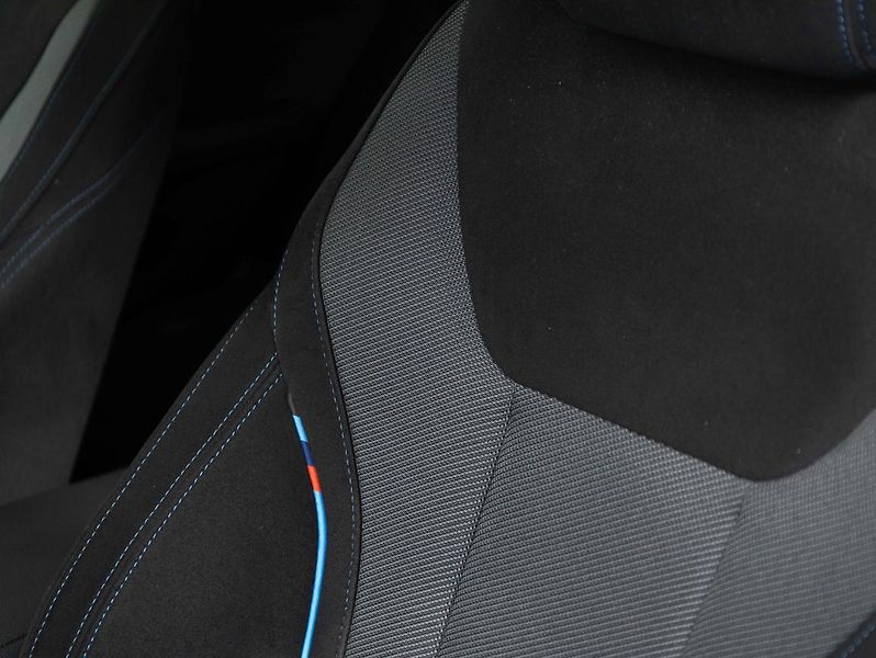 BMW i4 xDrive40 Gran Coupe - fotka 18 z 22