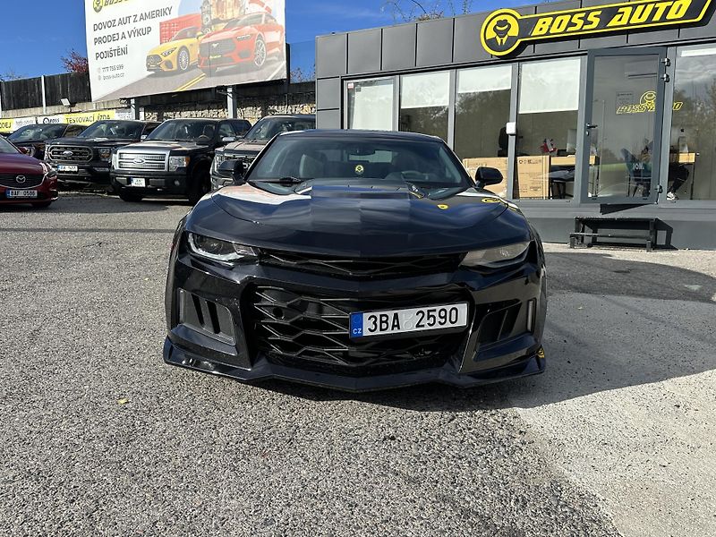 Chevrolet Camaro (2018) Chevrolet Camaro 2018 - fotka 2 z 17