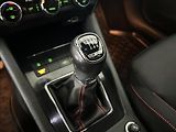 Škoda Octavia 2,0   TSI 180kW,RS,MANUÁL,SERV - náhled 24