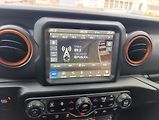 Jeep Gladiator (2021) Mojave 3,6 V6 - náhled 19