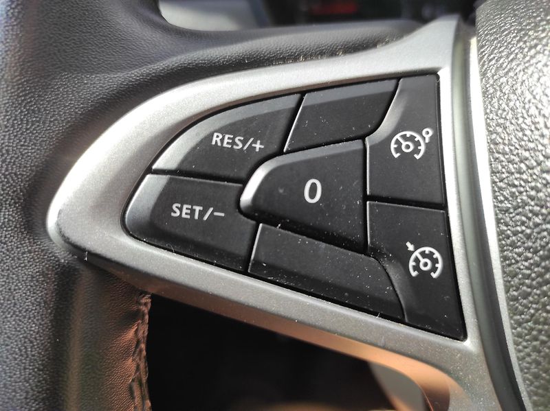 Dacia Duster 1,5dCi 85kW, 4x4, ČR - fotka 17 z 45