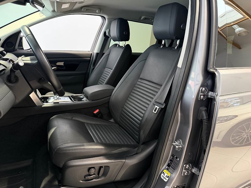Land Rover Discovery Sport (2023) S D165 9AT AWD - fotka 8 z 28