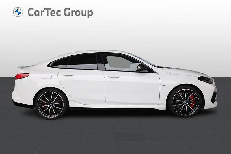 BMW Řada 2 M235i x Drive Gran Coupé - fotka 7 z 25