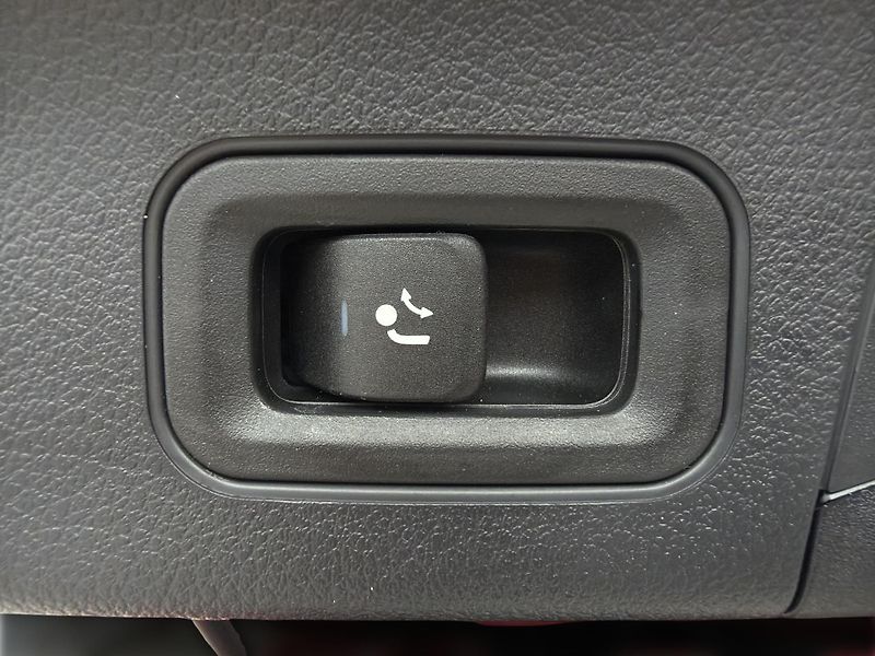 Mercedes-Benz GLA GLA 200 d 4M AMG - fotka 25 z 27