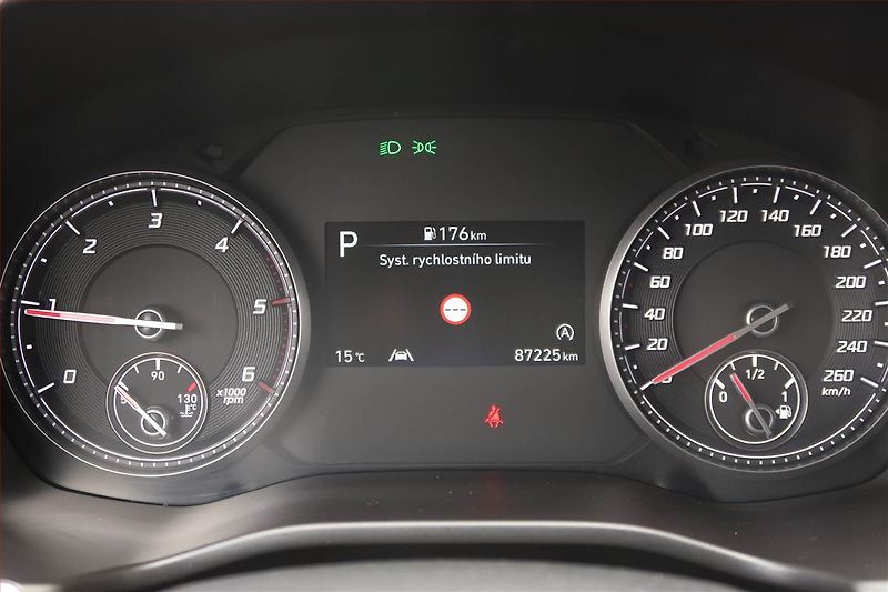 Hyundai Santa Fe (2021) 2.2 CRDi - fotka 11 z 24