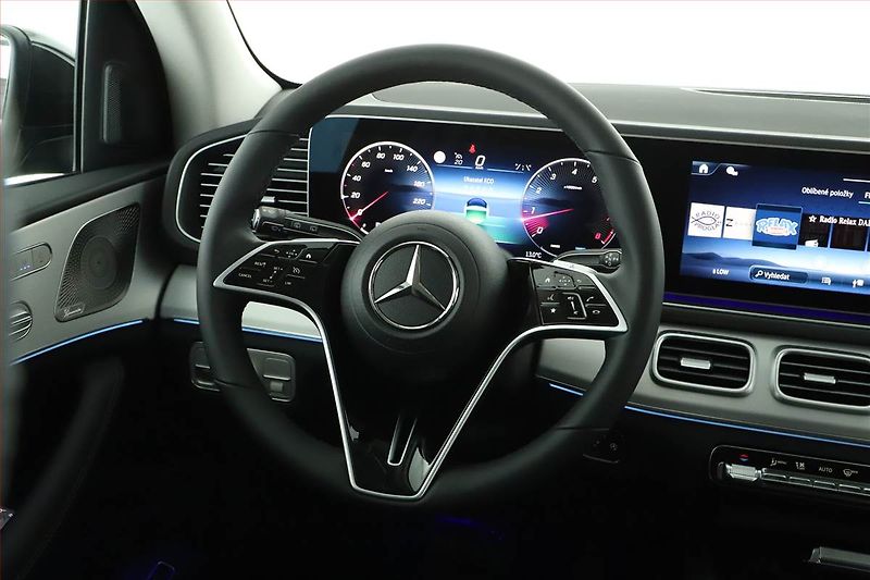 Mercedes-Benz GLE (2025) 450 - fotka 8 z 27
