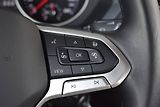 Volkswagen Tiguan (2022) 1.5TSI 110kW Manuál,LED - náhled 17