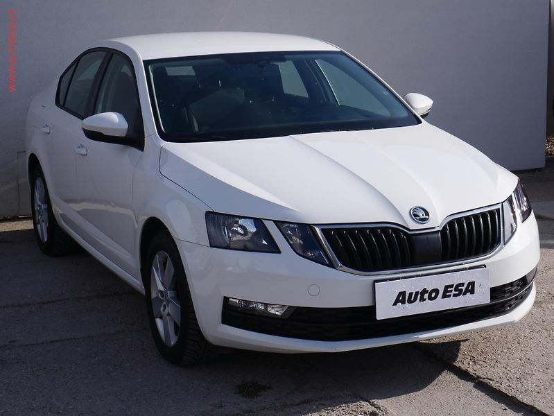 Škoda Octavia (2018) 1.5 TSI, ČR, Tour - fotografie inzerátu